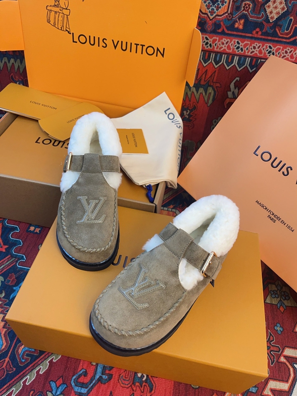 ルイヴィトン靴背面デザイン